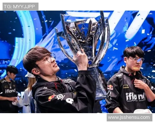 李强专访回顾S15电竞总决赛英雄联盟历程与未来展望