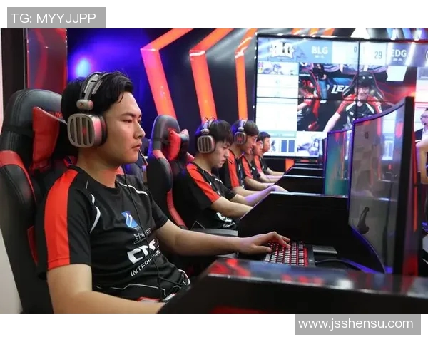 电竞新闻和平精英战术IG的控制体系解析与实战应用探讨